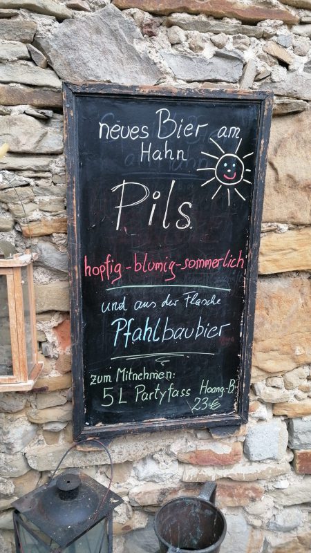 Dieses Bild hat ein leeres Alt-Attribut. Der Dateiname ist Pils-2023-450x800.jpg